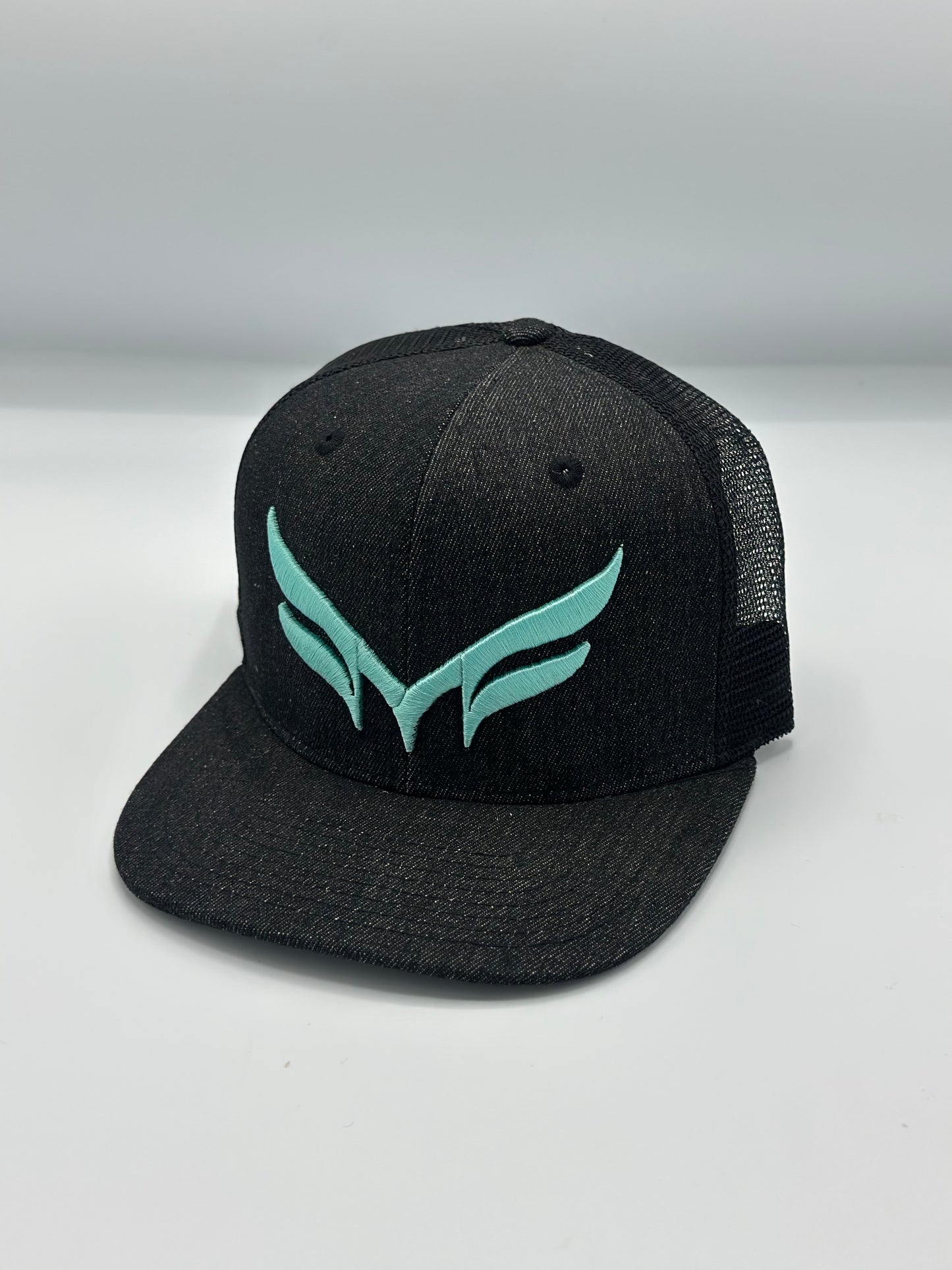 BLACK DENIM TRUCKER MESH W/ BLUE LOGO
